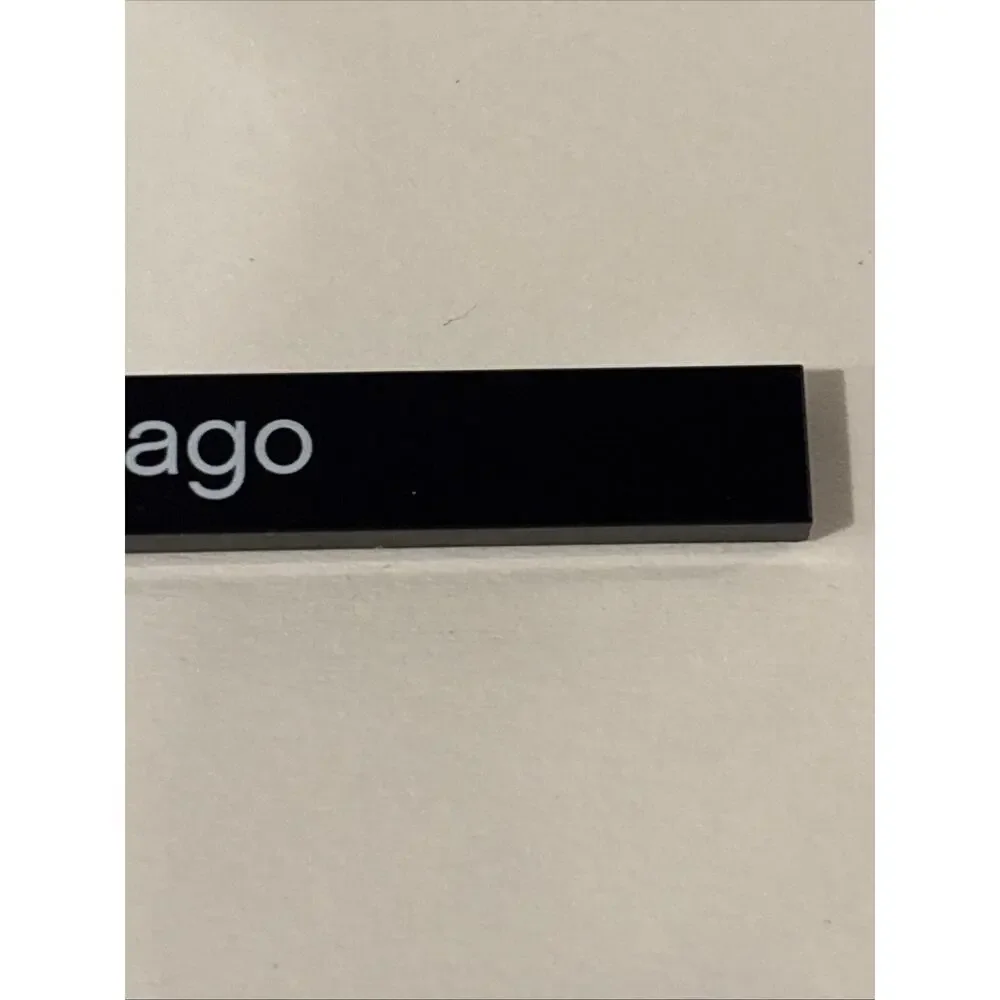 Lego Chicago Pattern Tile 1x8 Black #4162pb165 Set #21033 Chicago - Picture 4 of 7